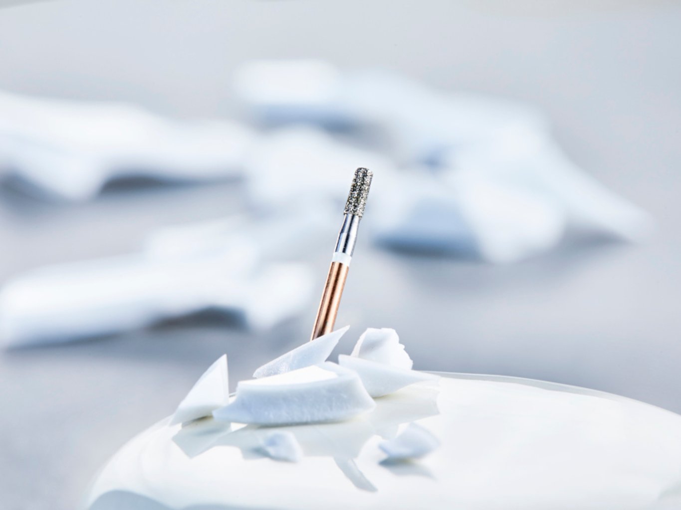 Komet Dental Unveils the Powerful New Crown Cutter, Rocky von Komet Dental | Gebr. Brasseler GmbH & Co. KG