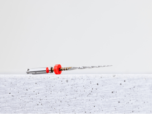 FQ. The easiest way to a successful Endo. – Komet Dental | Gebr. Brasseler GmbH & Co. KG
