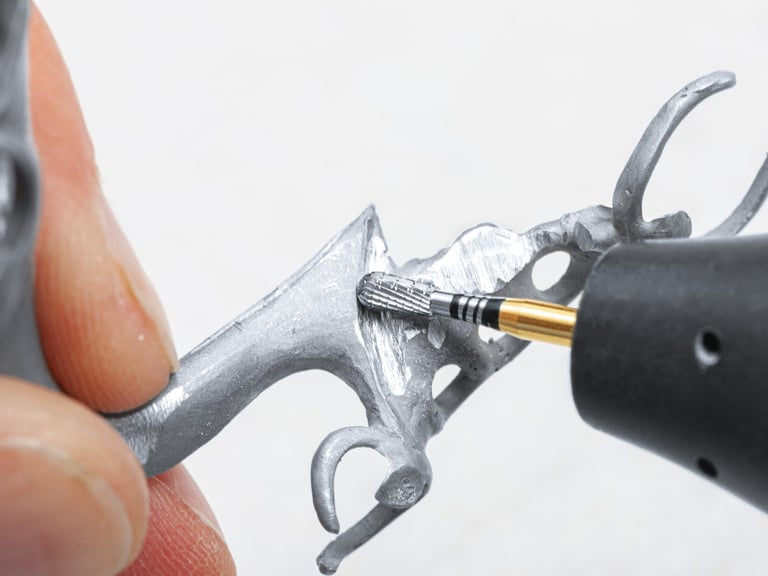 SHAX Cutters. Unique toothing, unique bite. von Komet Dental | Gebr. Brasseler GmbH & Co. KG – Bild 3